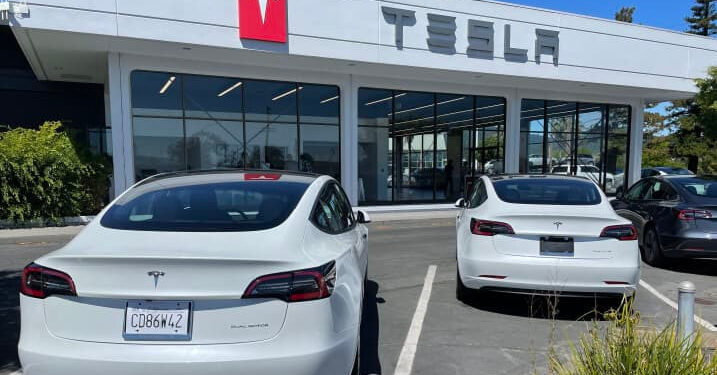 Musk, Enflasyon Durulursa Tesla'nın Fiyatlarını Düşürebileceğini Söyledi