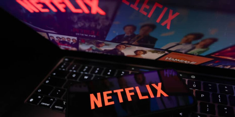 Netflix Yatırımcıları, Abone Kayıplarına Hazırlanıyor