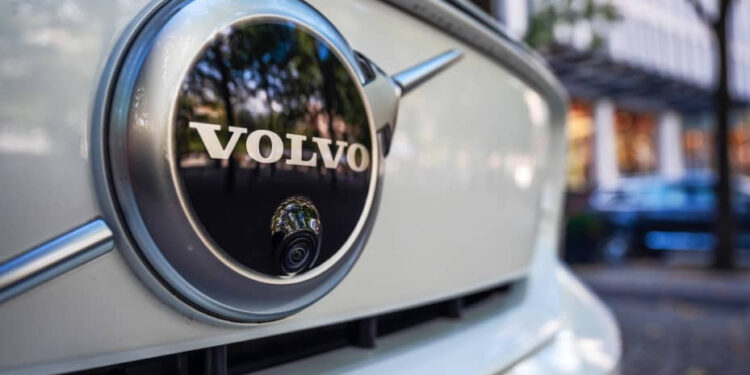 Volvo, Küresel Yonga Sıkıntısının Hafiflediğini Söyledi