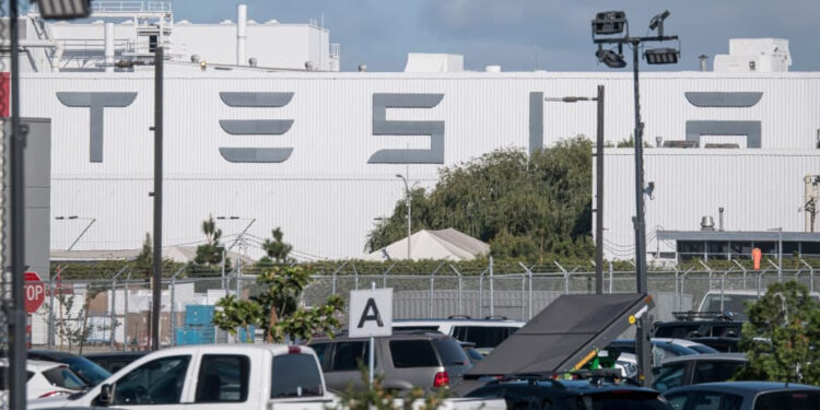 Tesla, Federal Bir Kurum Tarafından İnceleniyor