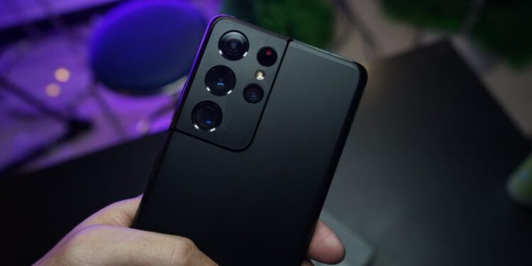 Samsung-Yapay-Zeka-Destekli-Fotograf-Duzenleme-Uygulamasini-Duyurdu