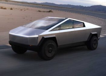 Tesla-2023un-Ortalarina-Kadar-Ilk-Cybertrucklari-Teslim-Etmeyi-Hedefliyor
