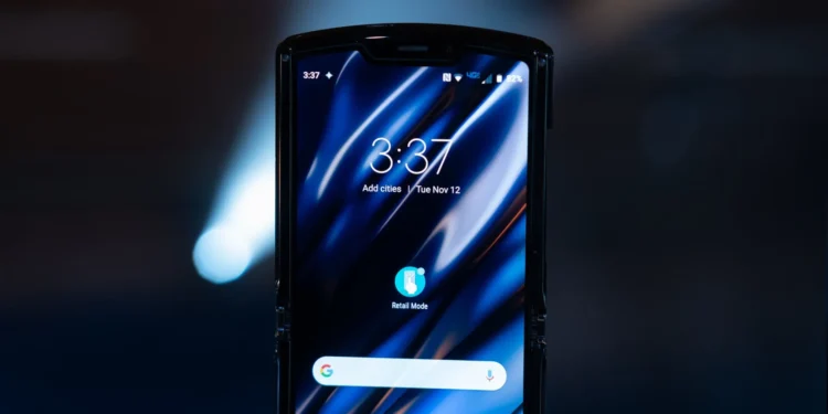 Moto X30 Pro Geliyor: Dünyanın İlk 200MP Kameralı Telefonu Olacak!