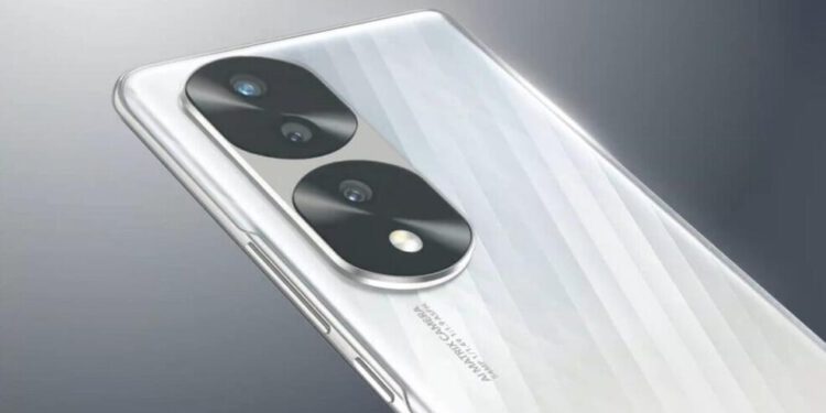 HONOR, Çin'de Akıllı Telefon Pazarında İlk Sıraya Yükseldi