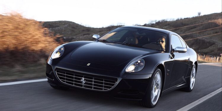 Ferrari-2005ten-Beri-Urettigi-Neredeyse-Tum-Modellerini-Geri-Cagiriyor