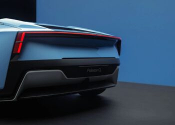 Polestar, 2026'da Bir Elektrikli Üstü Açılır Araba Piyasaya Sürecek!