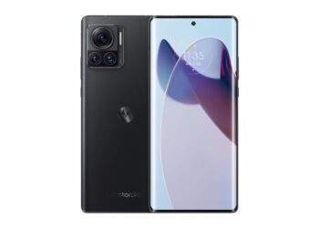 Snapdragon-8-Gen-1li-Moto-X30-Pro-Duyuruldu