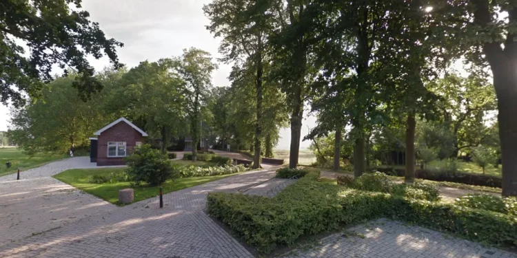 Hollanda, Twitter'a Pedofili Söylentisi Nedeniyle Dava Açtı