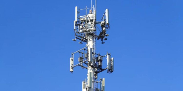 LG-300-Metreden-Daha-Uzak-Bir-Mesafeye-6G-Ag-Uzerinden-Veri-Aktarmayi-Basardi-1