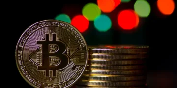 Bitcoin, Artan Kurumsal Benimseme Belirtileri Arasında 19.000 Dolar Civarında Sabit Kalıyor