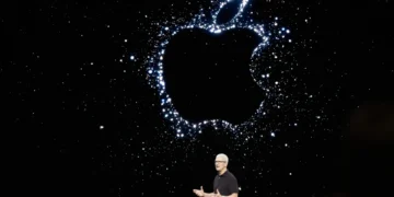 Apple'ın 2024'te iPhone Yerine Katlanabilir iPad Piyasaya Sürüleceği Tahmin Ediliyor