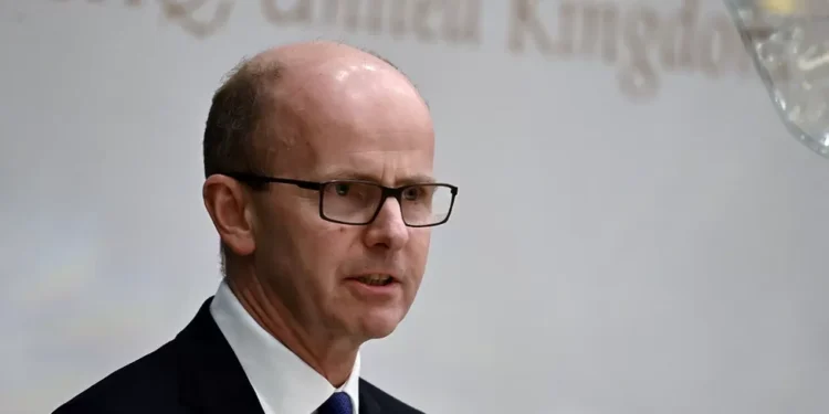 GCHQ Başkanı: Çin teknolojisi büyük risk oluşturuyor