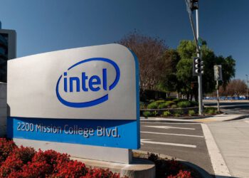 Intel-Hayal-Kirikligi-Yaratan-PC-Pazariyla-Basa-Cikmak-Icin-Binlerce-Kisiyi-Isten-Cikaracak