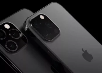 iPhone 15 Titanyum Gövdeye Sahip Olacak !