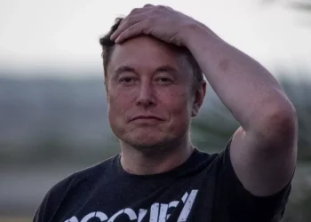 Elon Musk, Tesla Hisselerinin Neredeyse 4 Milyar Dolarını Sattı
