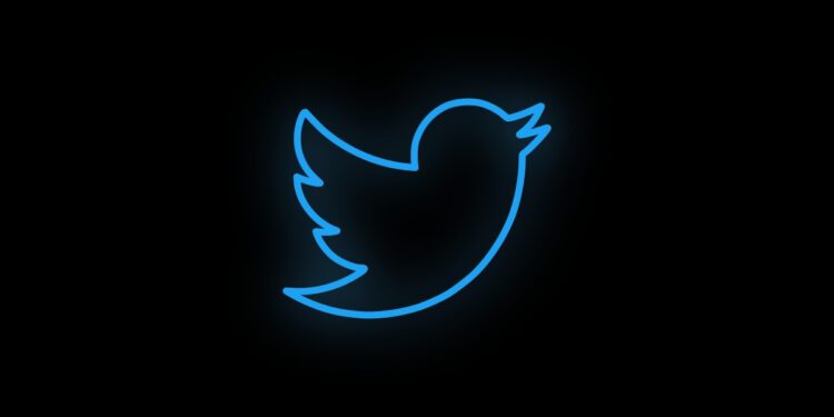 Twitter Bazı Yüksek Profilli Hesapların Engelini Açmaya Başladı!