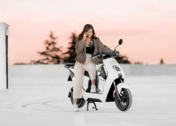 Geleceğin Kurye Motoru Elektrikli Honda EM1 Tanıtıldı!