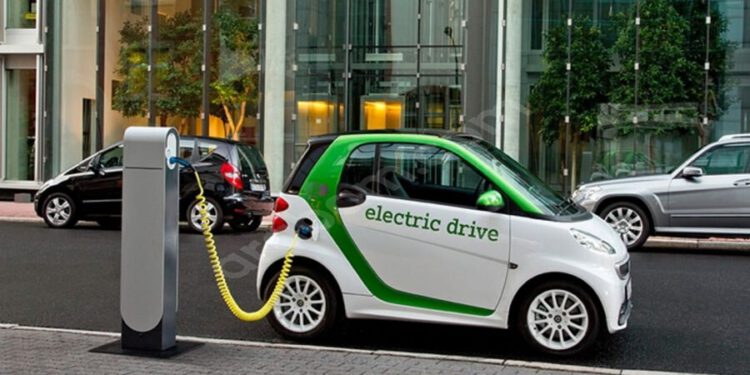 ABD Elektrikli Otomobil Pazarı Tahmin Edilenden Hızlı Büyüyecek
