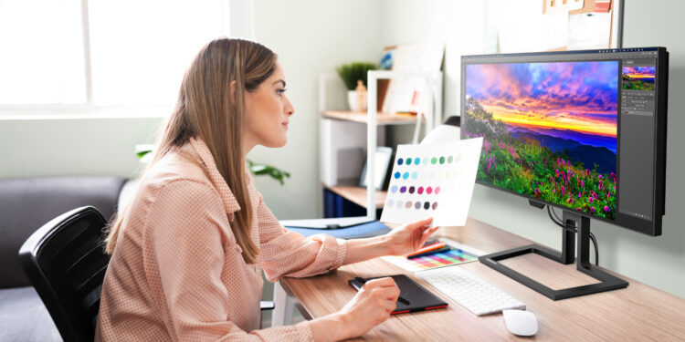 Philips 27B1U7903 Profesyonel Sınıf Monitör Piyasaya Sürüldü