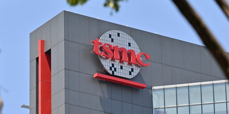 Apple, ABD'de Çip Üretimi İçin TSMC İle Görüşüyor