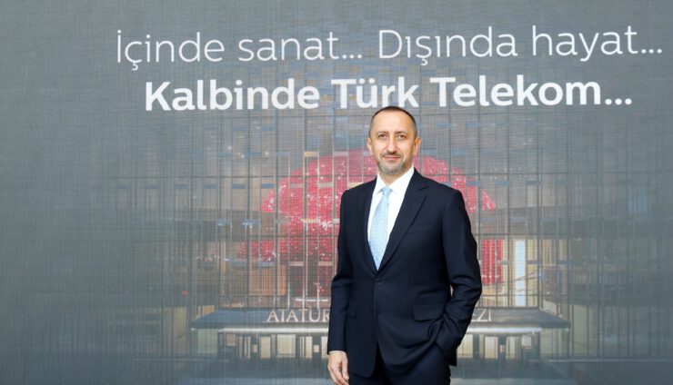 "Sesli Adımlar" ile AKM "Engelsiz" oldu!