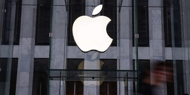 Apple, Hatalı MacBook Sahiplerine 50 Milyon Dolar Ödeyecek