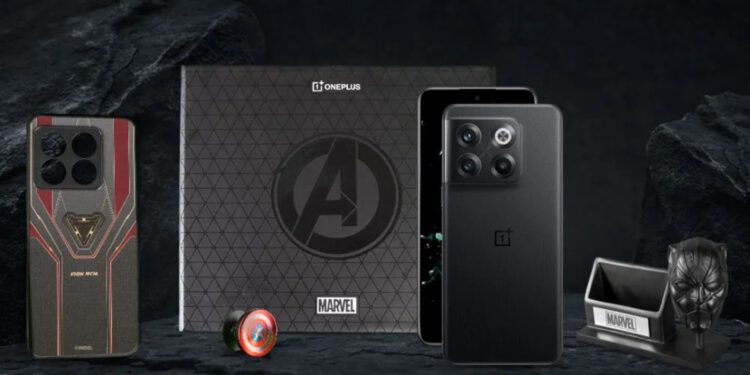 OnePlus 10T Marvel Edition Geliyor: Aksesuarlar Öne Çıkıyor!