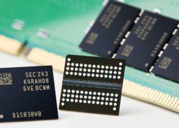 Samsung-Sektorun-Ilk-12nm-Mimarisine-Sahip-DDR5-DRAMini-Tanitti
