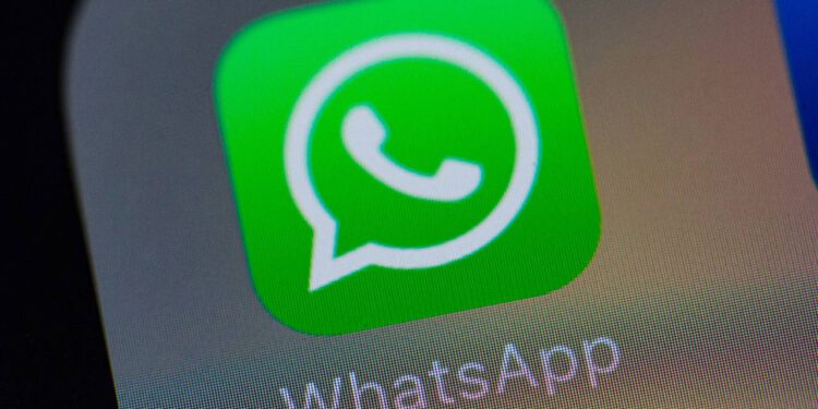 WhatsApp-Yakinda-Kullanicilarin-Durum-Guncellemelerini-Bildirmesine-Izin-Verebilir