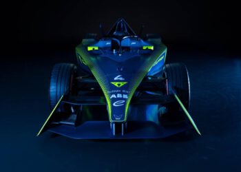 Yeni ABT Cupra Formula E yarış Otomobili Tanıtıldı!