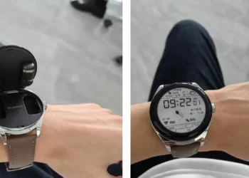 Huawei Watch Buds, Saat ve Kablosuz Kulaklıkları Birleştiriyor !
