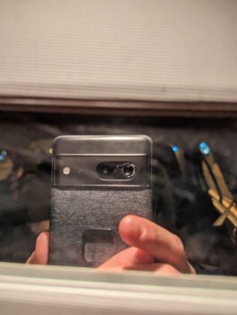 Google Pixel 7 Şikayetleri Artıyor: Kamera Camı Kırılıyor!