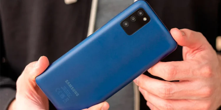 Samsung Galaxy A04s, One UI 5 Güncellemesi Aldı