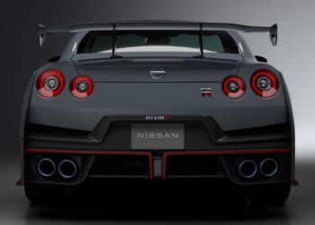 2024-Nissan-GT-R-Tanitildi-Iste-Tasarimi-ve-Ozellikleri-2