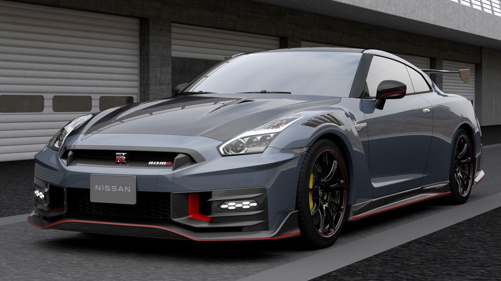 2024 Nissan GT-R Tanıtıldı: İşte Tasarımı ve Özellikleri