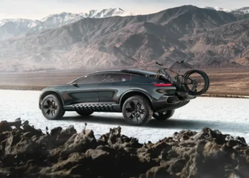 Audi-Activesphere-Konsepti-Tanitildi-Gelecek-AR-ile-Sekilleniyor
