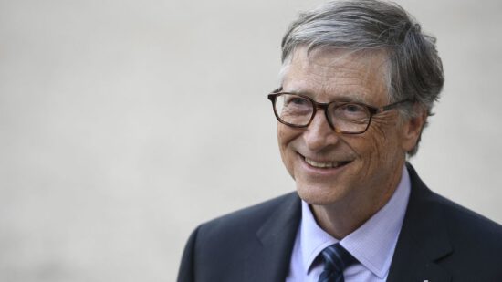 Bill-Gatesin-Hangi-Telefonu-Kullandigi-Belli-Oldu