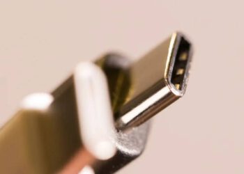 Hindistan-USB-Cyi-Standart-Bir-Sarj-Cihazi-Haline-Getirmeyi-Planliyor