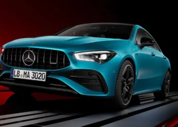 Makyajli-2024-Mercedes-CLA-Gorucuye-Cikti