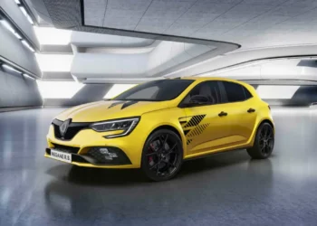 Renault-Megane-RS-Ultime-Tanitildi