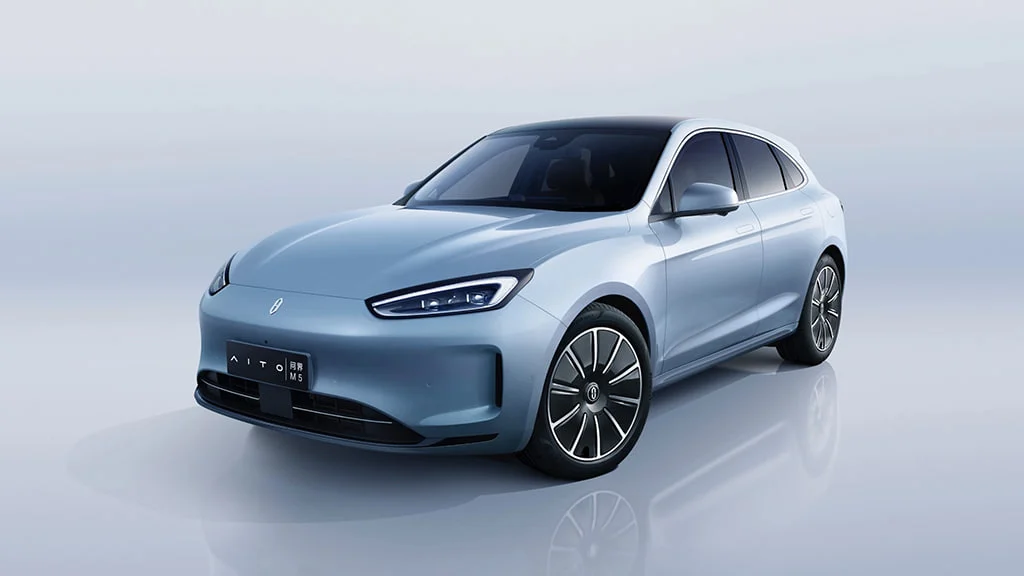 Huawei Tesla ile Rekabet Etmek için Fiyatları Düşürdü