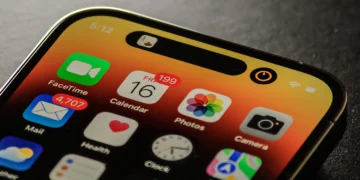iOS 17