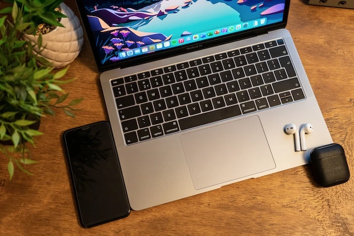 macOS-Ventura-13.2-ve-watchOS-9.3-Yayinlandi-1