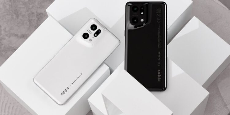 OPPO Find X6 İddialı Bir Ekran İle Geliyor