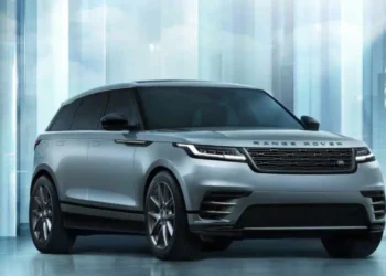 2023-Range-Rover-Velar-Gorucuye-Cikti