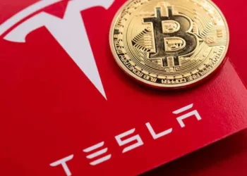 Tesla-Bitcoinlerden-204-Milyon-Dolar-Zarar-Etti