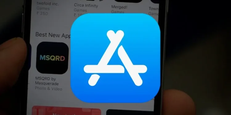 Apple-ChatGPT-Odakli-Uygulamaya-Onay-Verdi