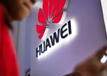 Huawei-ABD-Tedarik-Zinciri-Yasagina-Meydan-Okuyor
