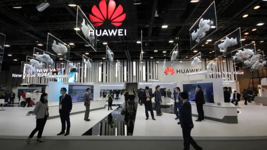 Huawei-MWC-2023te-Gazetecileri-Gozetlemekle-Suclaniyor