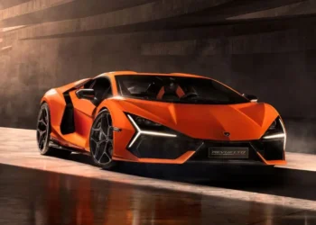 Lamborghini-Revuelto